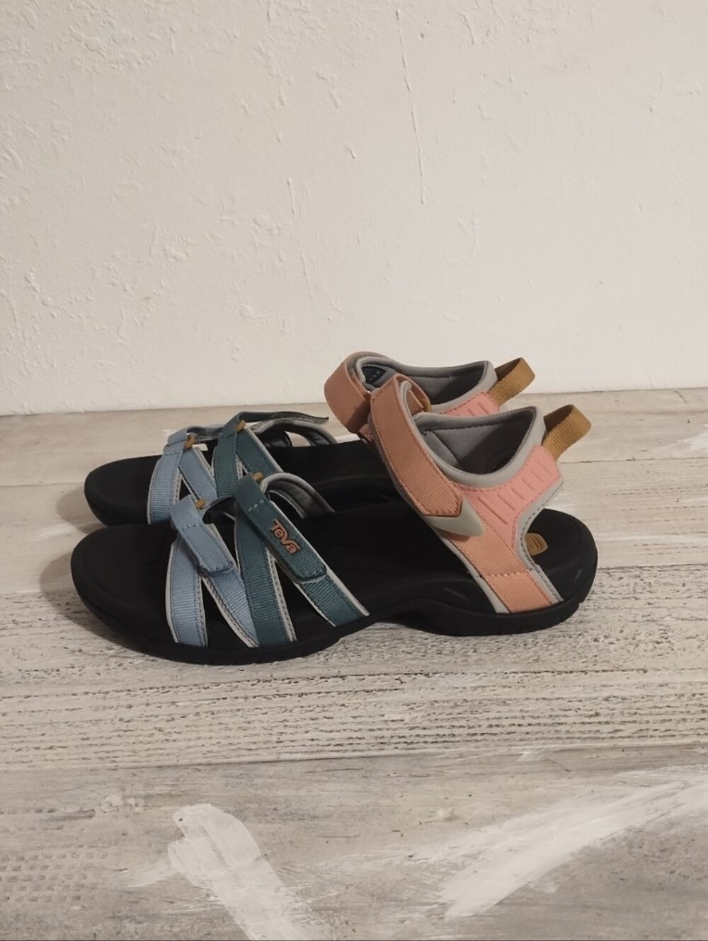 TEVA Tierra light earth multi hikings strappy trail women's sandals Size U.S.A7